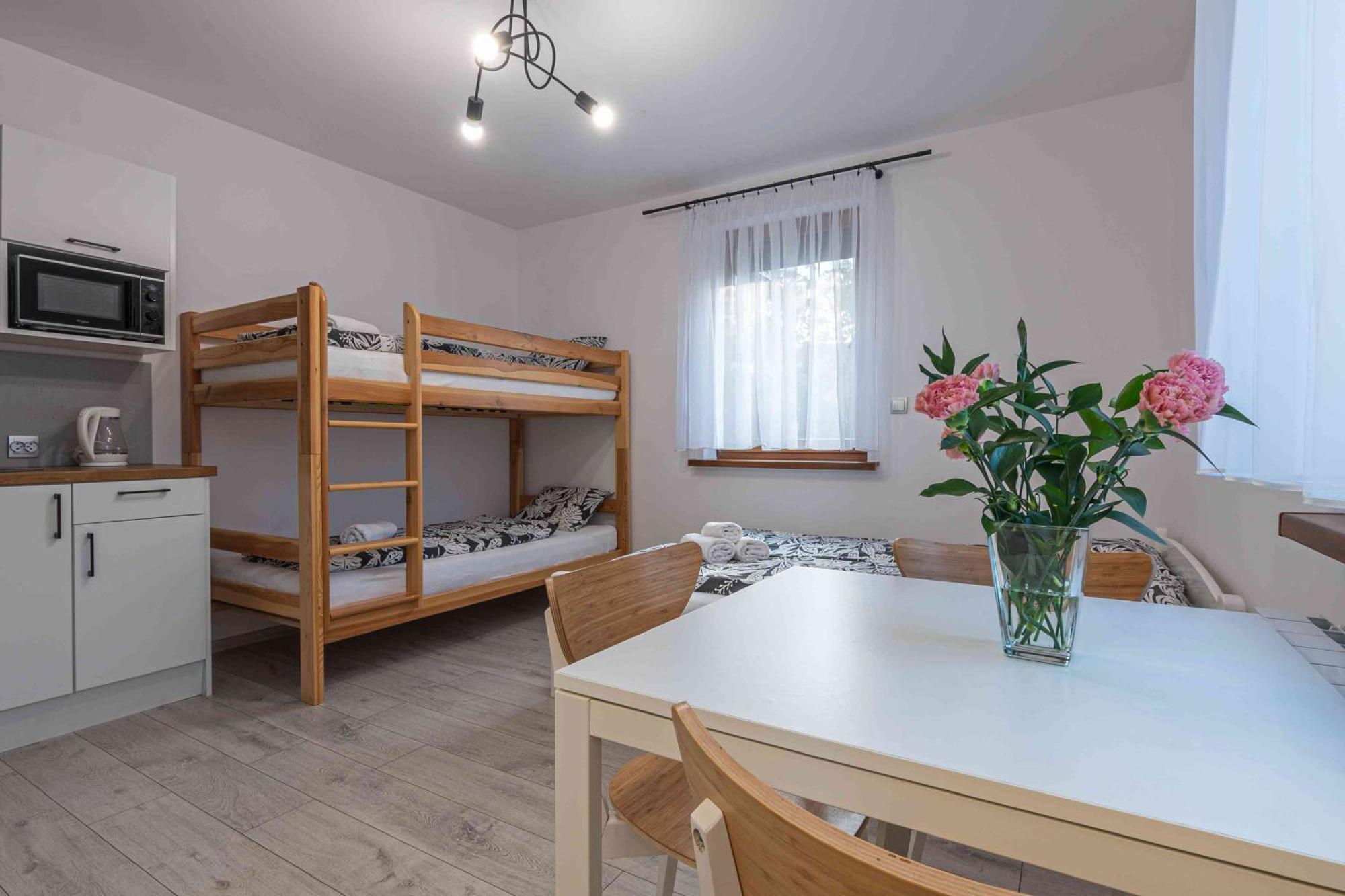 Dworek Na Zakrecie - Noclegi Zator Buitenkant foto