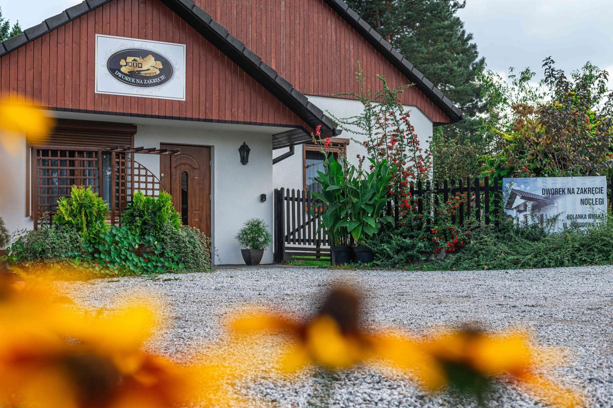 Dworek Na Zakrecie - Noclegi Zator Buitenkant foto